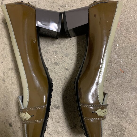New Tod’s Size 9 - 1.5" Block Heel - Picture 7 of 8